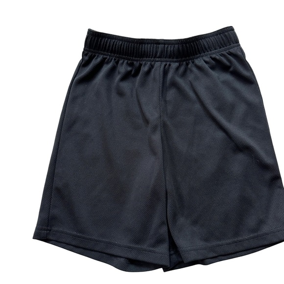 ⭐️ 5 for $25 Carter’s Black Athletic Kids’ Shorts Size 7 - Picture 2 of 4